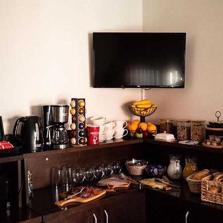Bed and Breakfast Atrium Sremska Mitrovica Esterno foto