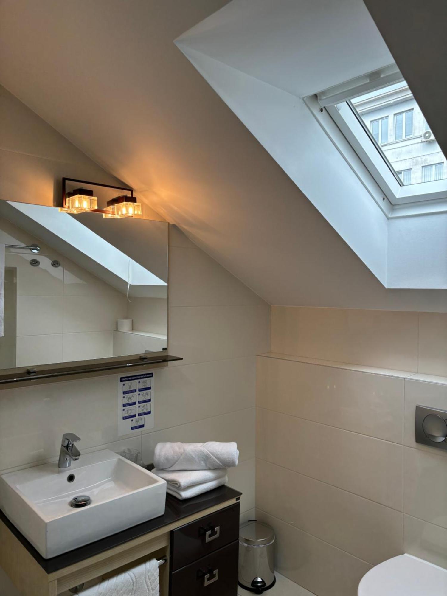 Bed and Breakfast Atrium Sremska Mitrovica Esterno foto