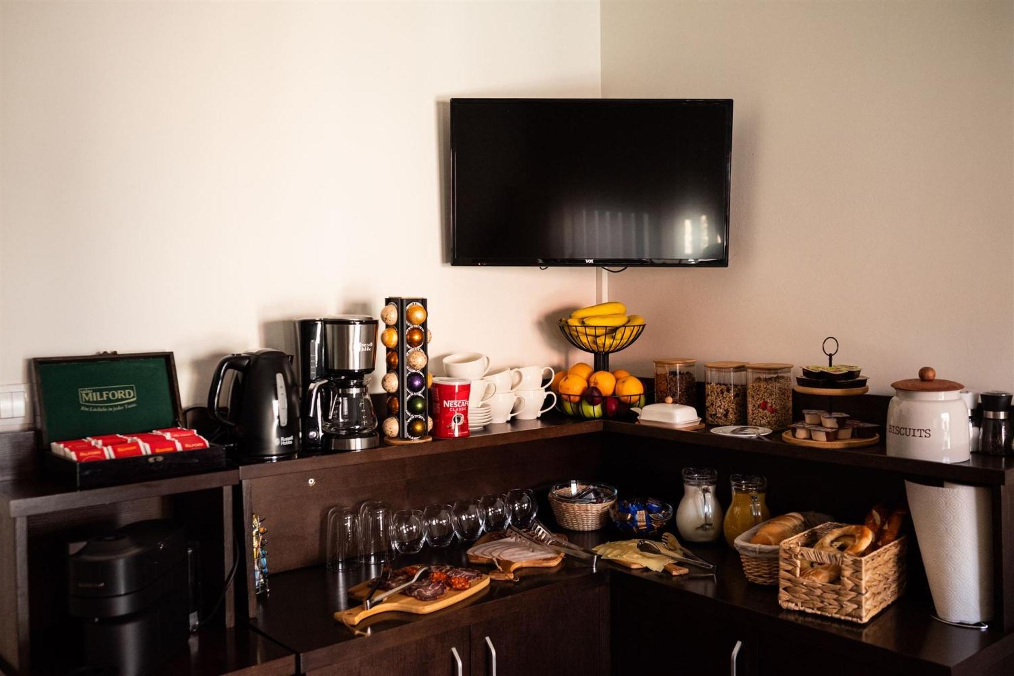 Bed and Breakfast Atrium Sremska Mitrovica Esterno foto